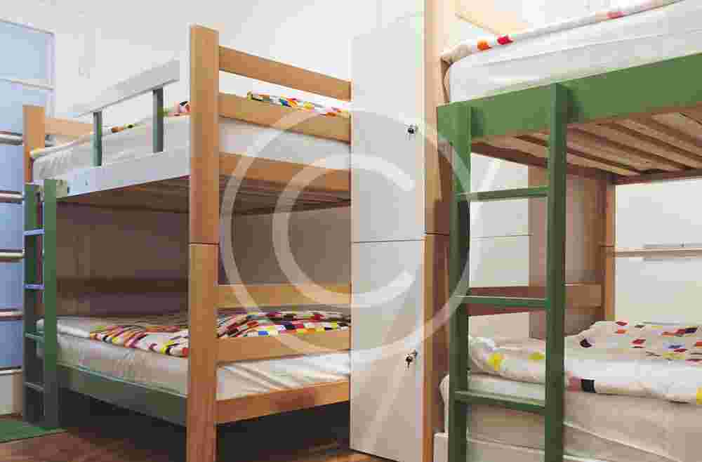 12-16 Bed Mixed Dorm